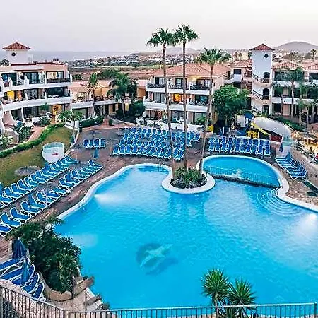 Albatros Golf Del Sur Tenerife מלון